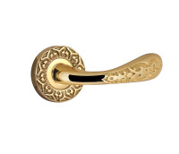 Door handle on rosette Mihrab