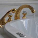 Luxury classical bathroom fittings 24k gold plated with Swarovski crystal made by Bronces Mestre