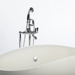 Luxury bathroom fittings with porcelain made in Spain by Bronces Mestre